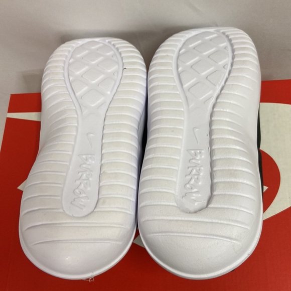 Nike Burrow NA Soft Foam Faux Fur Lined Slippers Black/White Women's 9 NIB - Picture 7 of 7